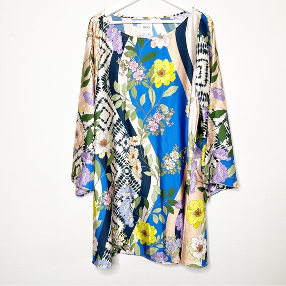 MISA Los Angeles Twiggy Dress- in Lucid Dream Print - Picture 4 of 7